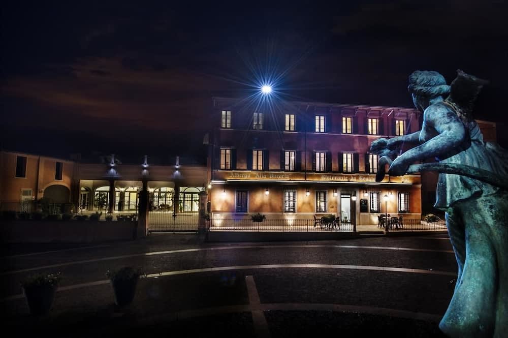 Hotel Ristorante Alla Vittoria 1