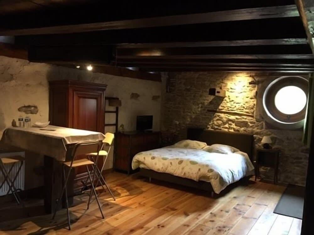 Chambres d'Hotes Les Hirondelles 1