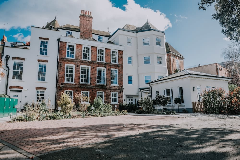 Cavendish House with Secure, Allocated Parking, 2 mins walk from Windsor Castle 1