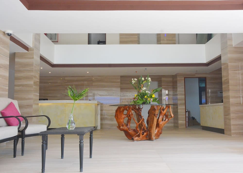 Commander Suites de Boracay 2