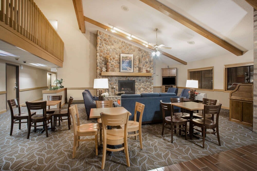 AmericInn by Wyndham Sioux City 3