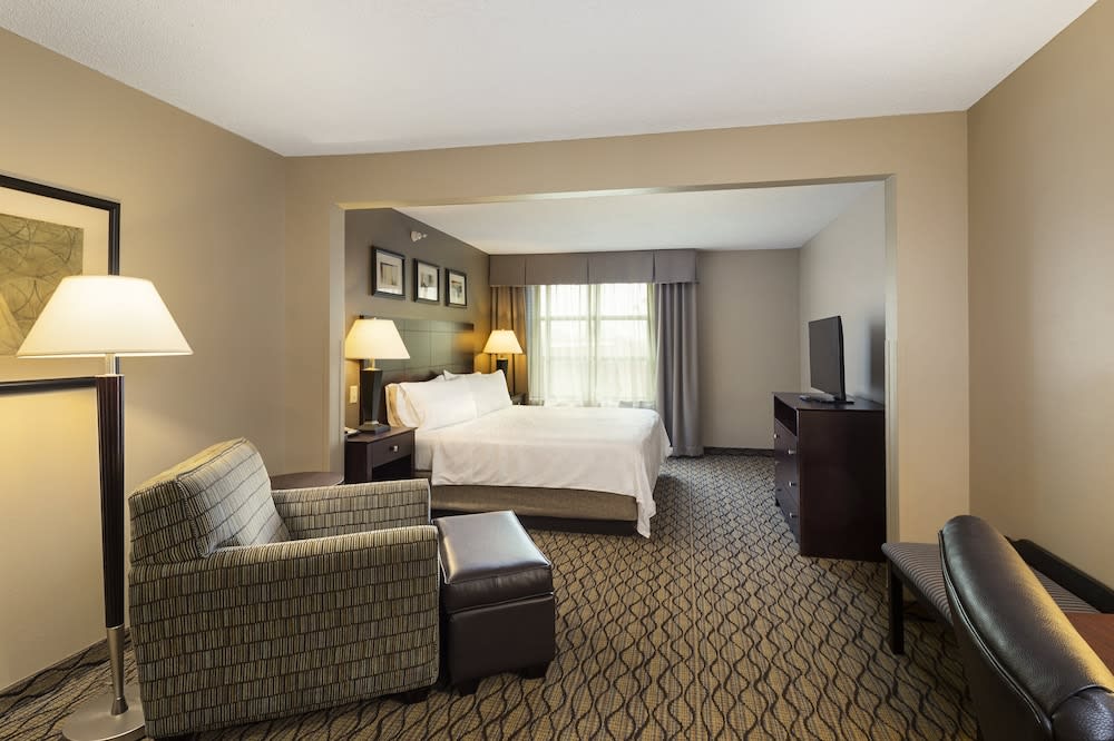 Holiday Inn Express Bloomington West by IHG 3
