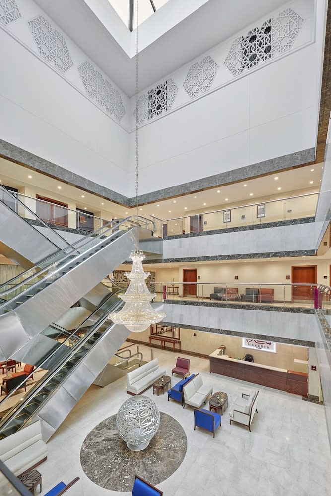 Makarem Al Bait Al Azizia Hotel 2