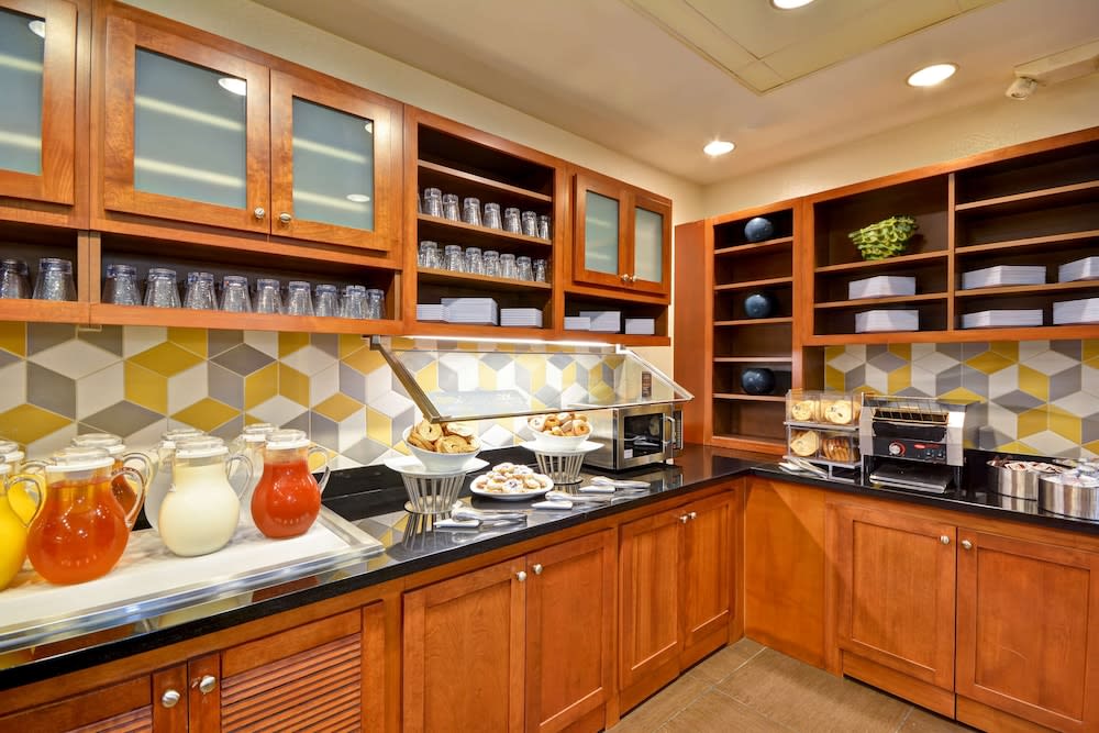 Hyatt Place Baton Rouge/I-10 3