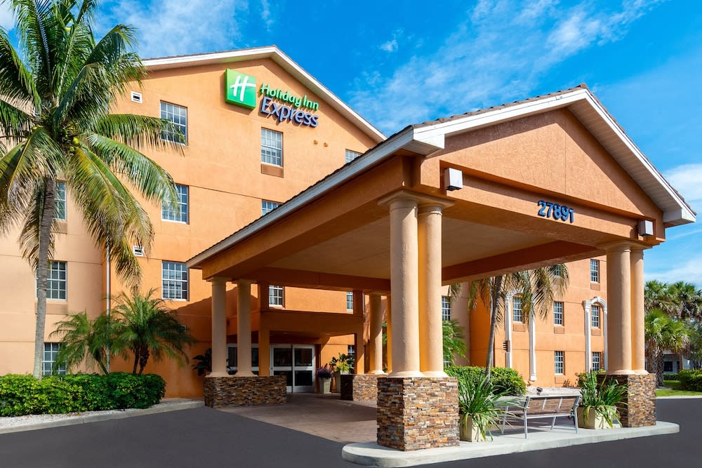 Holiday Inn Express & Suites NAPLES NORTH - BONITA SPRINGS by IHG 1