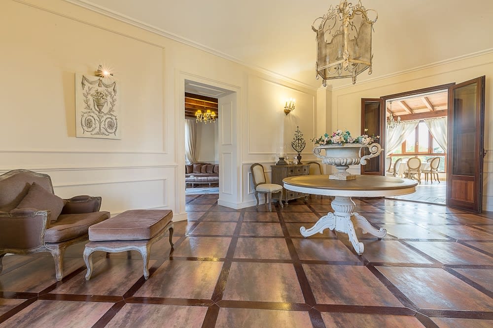 Hotel Villa Calandrino 4