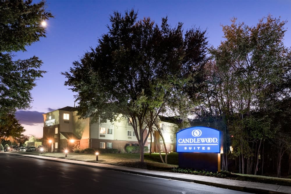 Candlewood Suites DURHAM-RTP by IHG 1