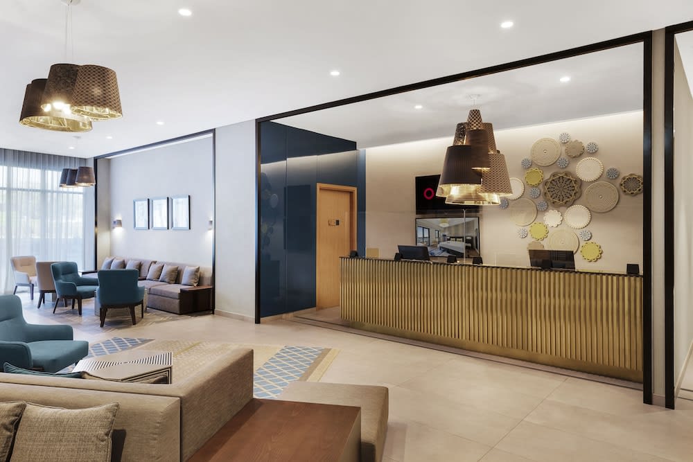 Aparthotel Adagio Dubai Deira 2