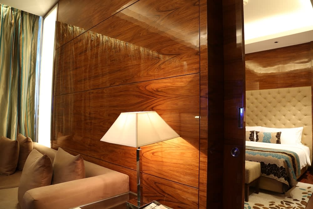 Taj City Centre Gurugram 5