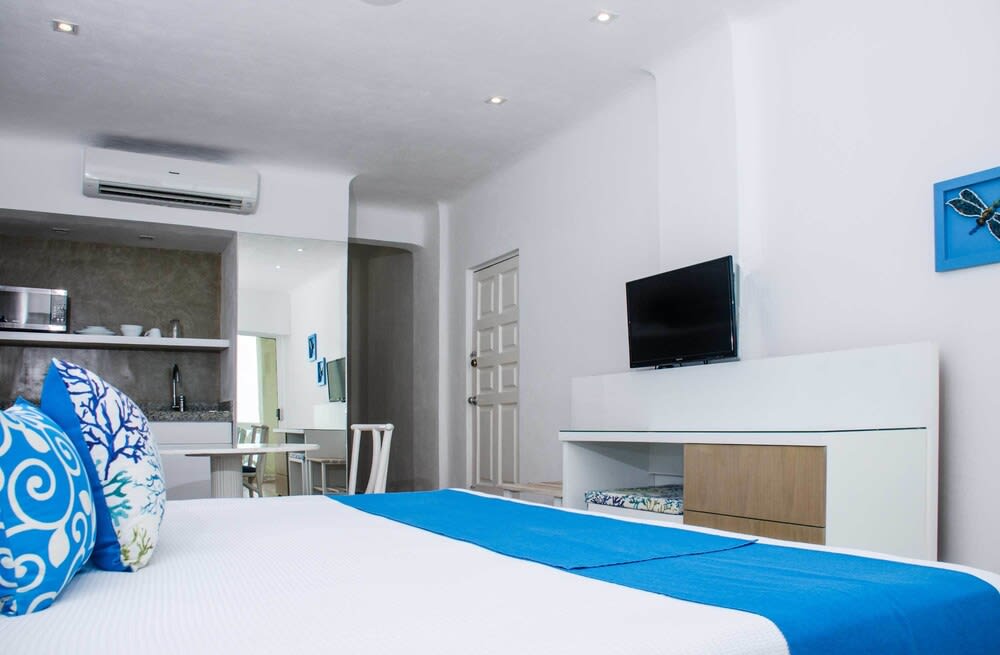 BSEA Cancun Plaza Hotel 5