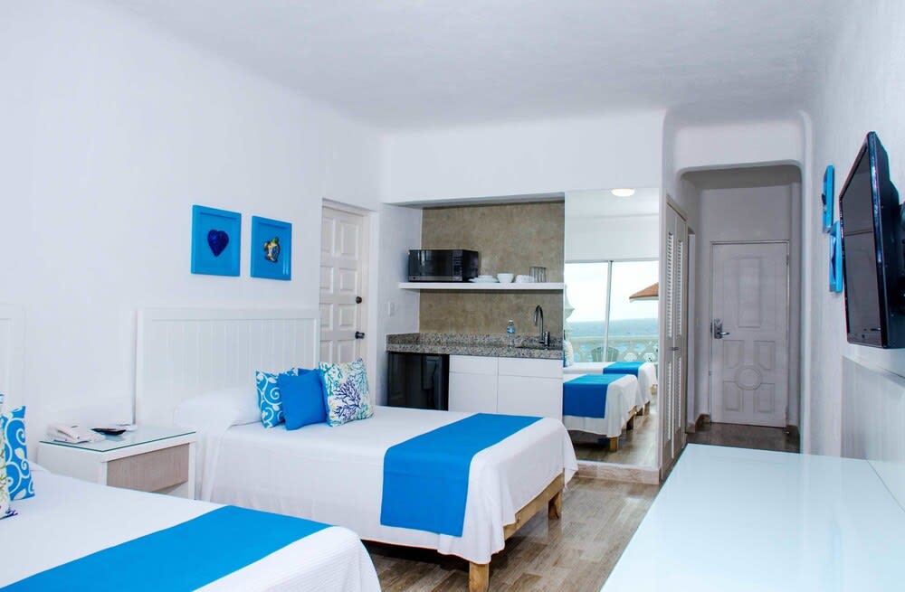 BSEA Cancun Plaza Hotel 4