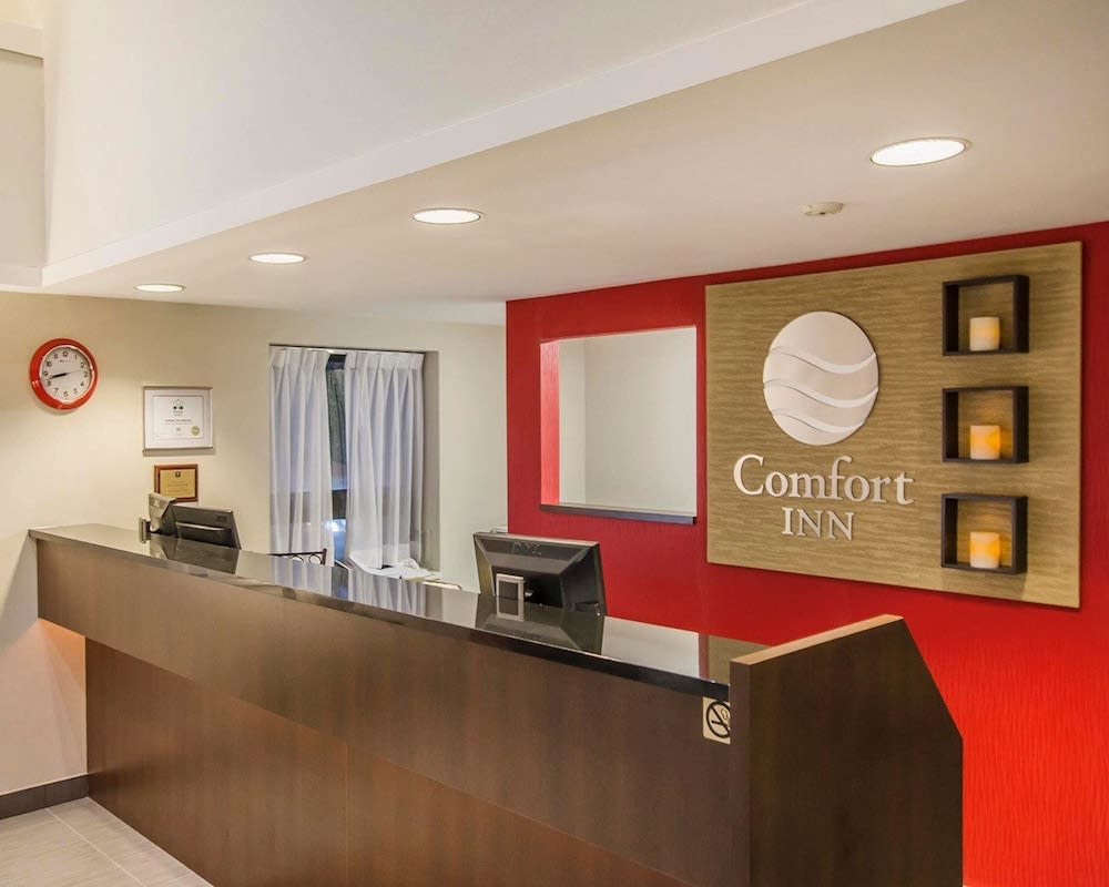 Comfort Inn 2