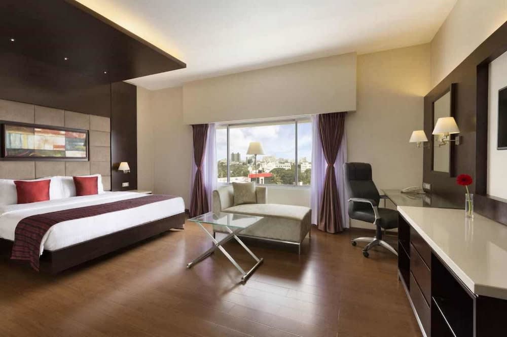 Ramada by Wyndham Chennai Egmore 4