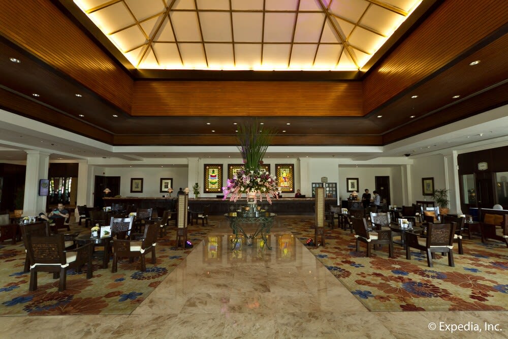 Waterfront Airport Hotel and Casino 2