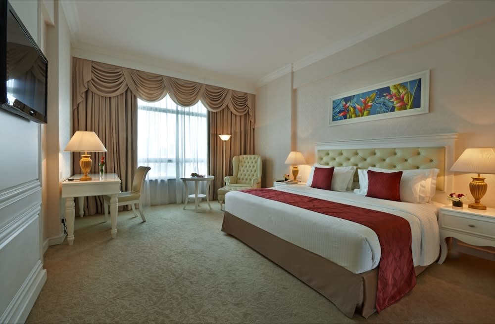 Royale Chulan Damansara 1