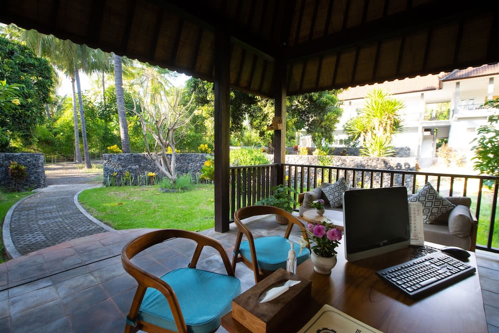 ALOKA BAHARI Villas 1