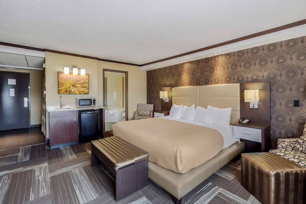 Best Western Plus Edmonton Airport 1