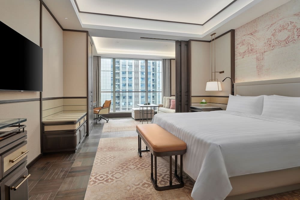 Shangri-La Qiantan, Shanghai - Steps away from the Oriental Sports Center, and easy reach the vibrant art scene of West Bund 5