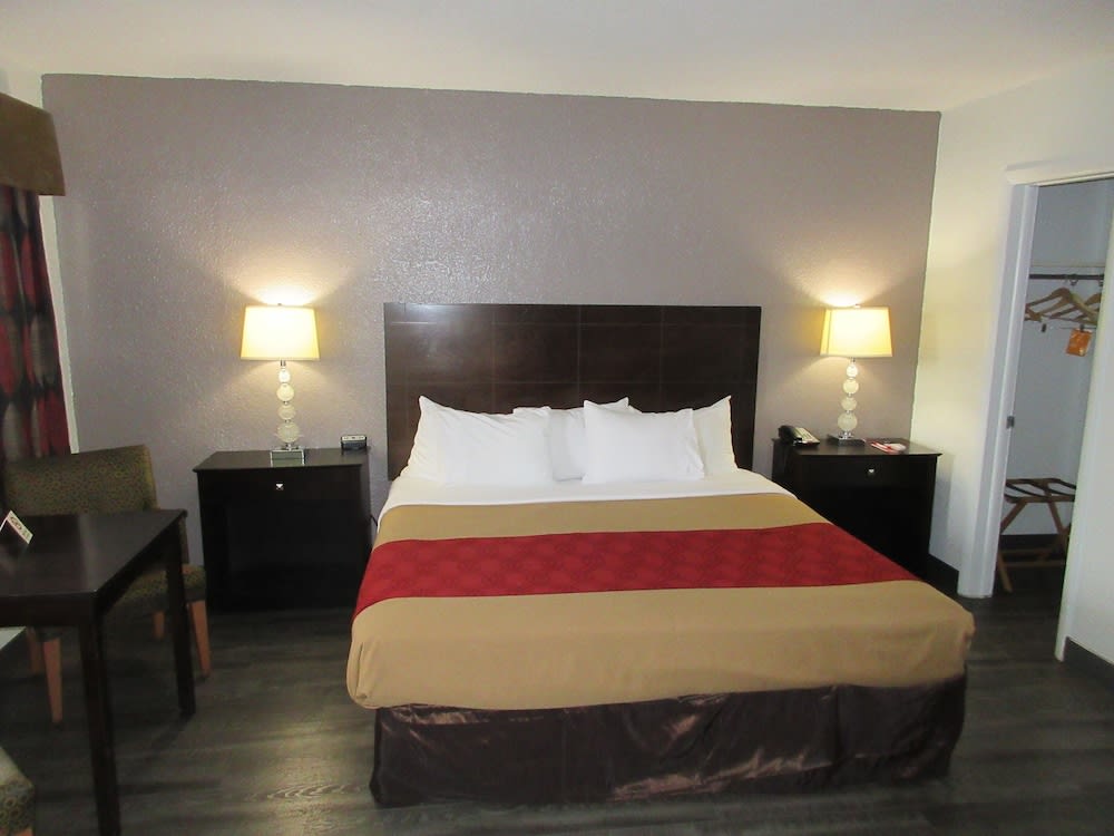 Fort Lauderdale Gardens Inn & Suites Ft Lauderdale International Airport 2