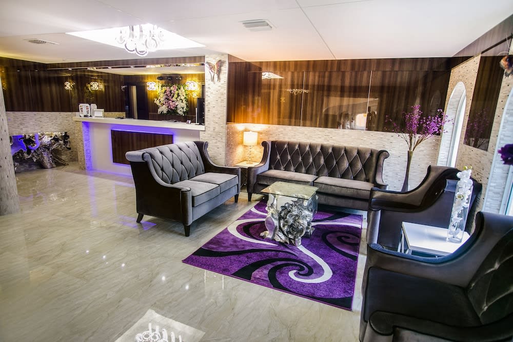 Ocean Beach Palace 3