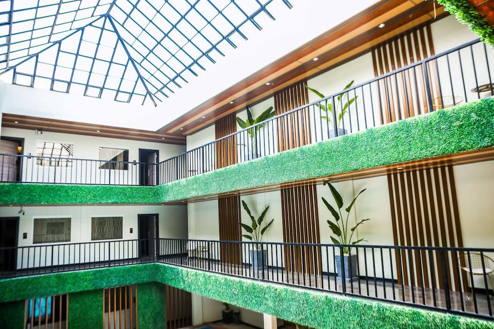 SureStay Studio by Best Western Clarkview Angeles City 2