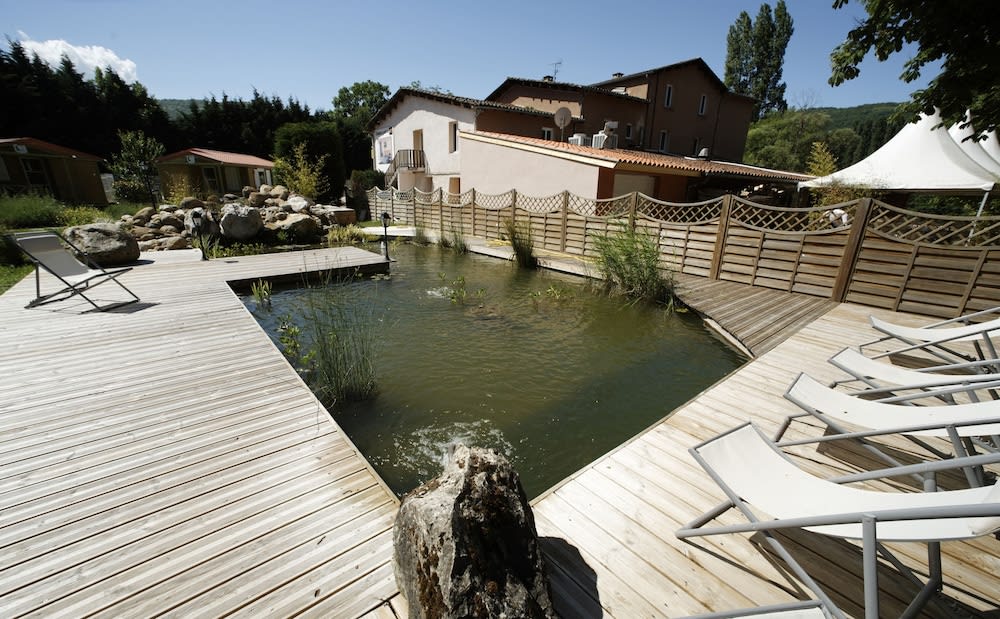 Hotel du Lac & Restaurant Foix 1
