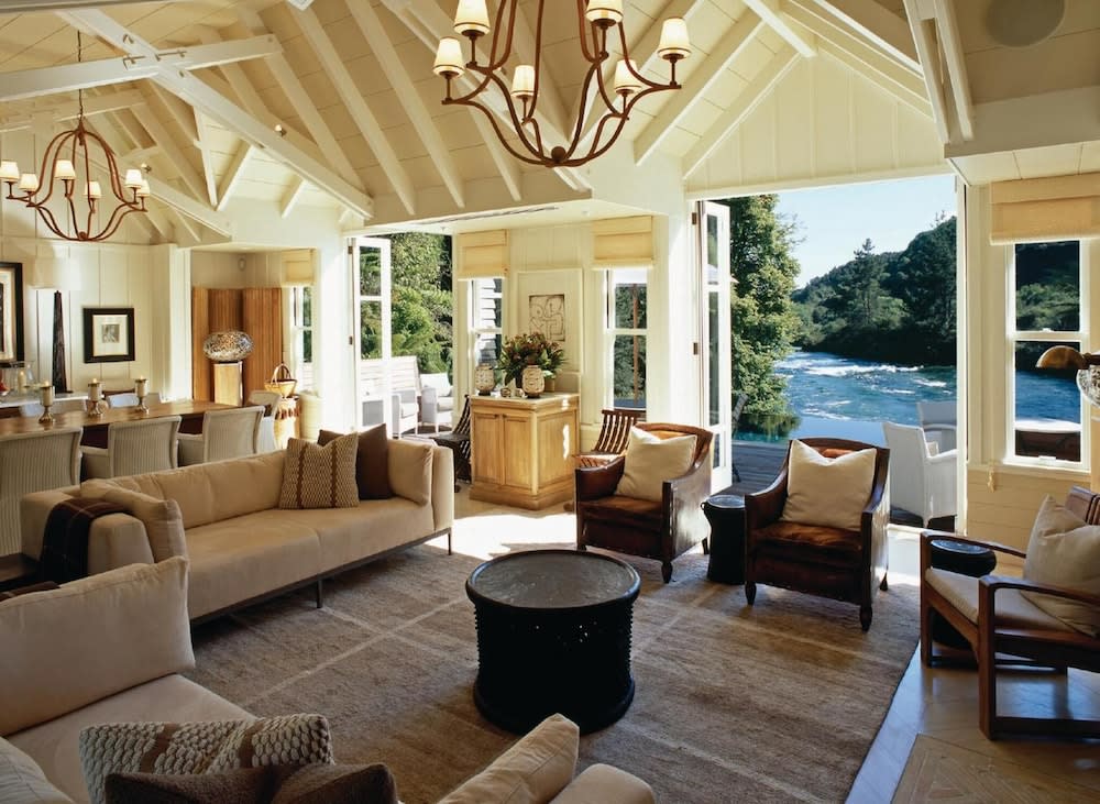 Huka Lodge, Beckons 2