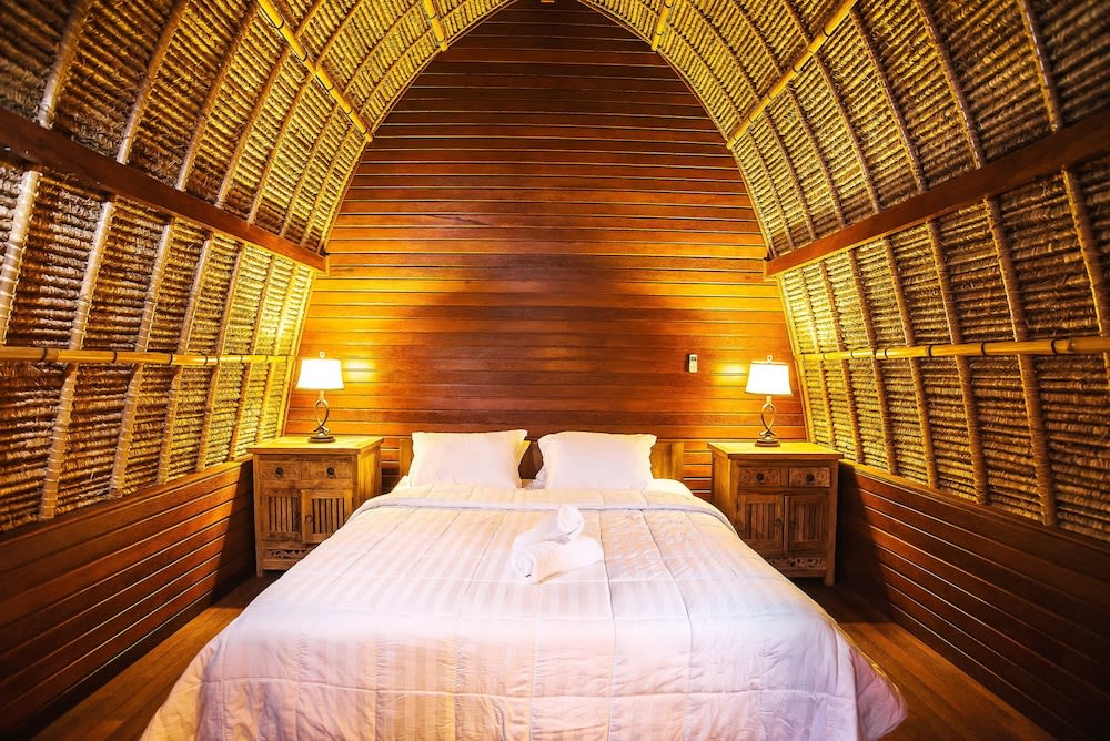 Sukanusa Luxury Huts 2