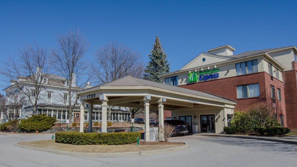 Holiday Inn Express SOUTH BURLINGTON by IHG 1