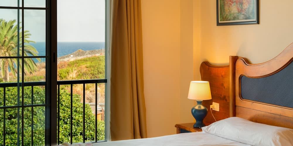 Hotel-Apartamento Las Olas 4