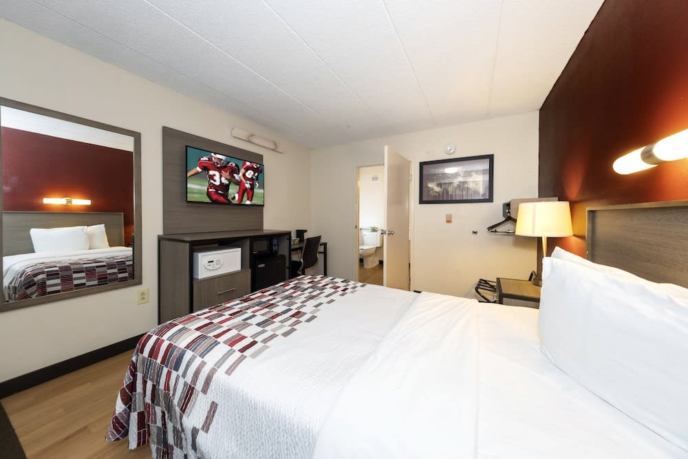 Red Roof Inn Edison 1