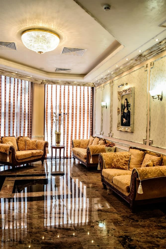 Karolina Hotel 2