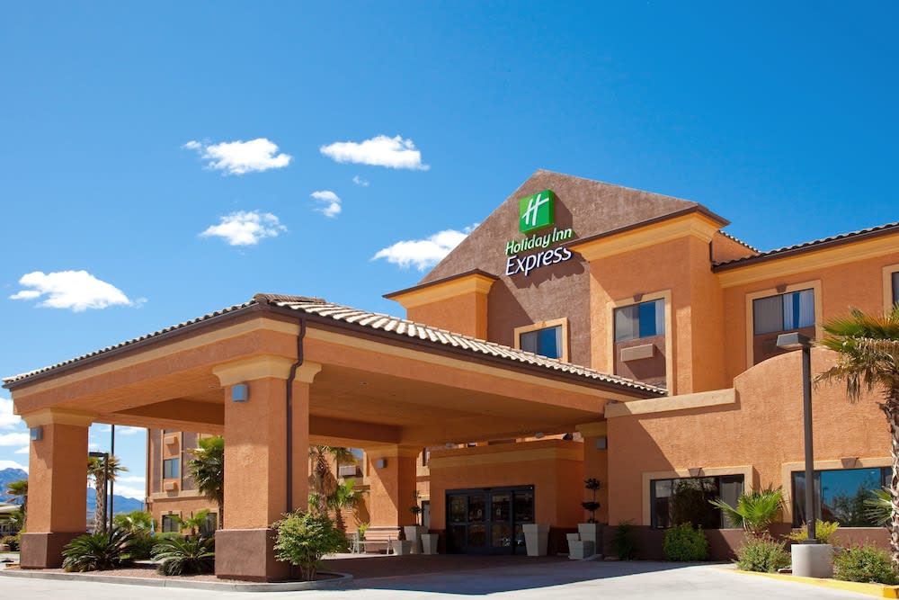 Holiday Inn Express & Suites KINGMAN by IHG 1