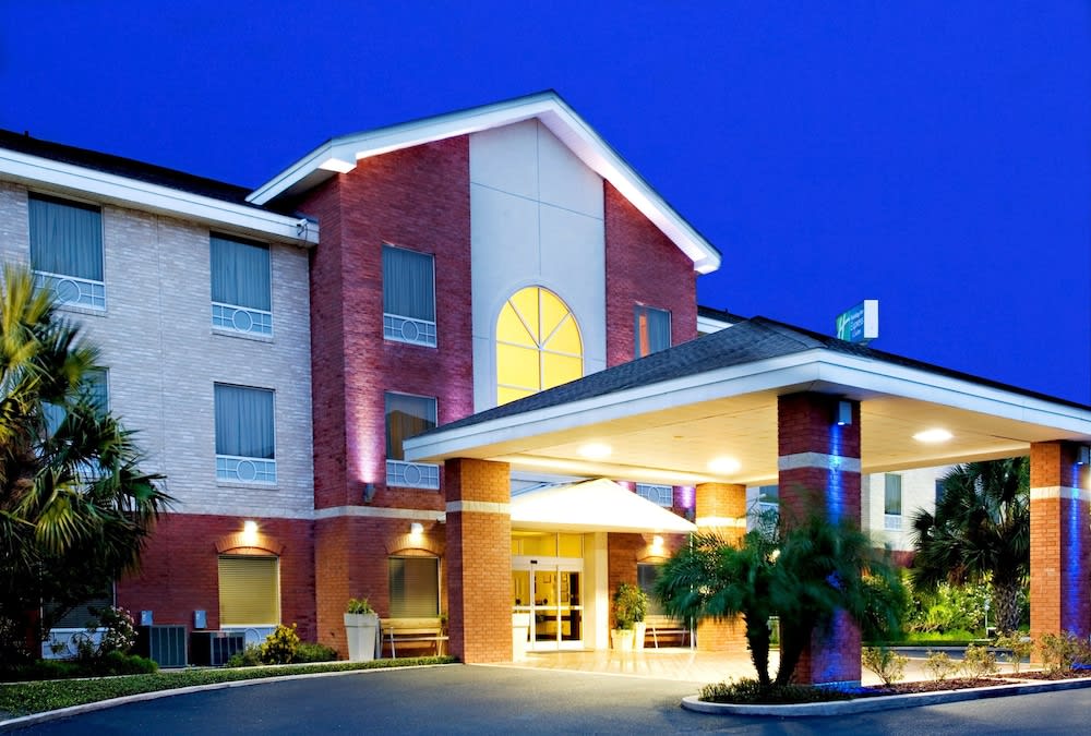 Holiday Inn Express & Suites WESLACO by IHG 1