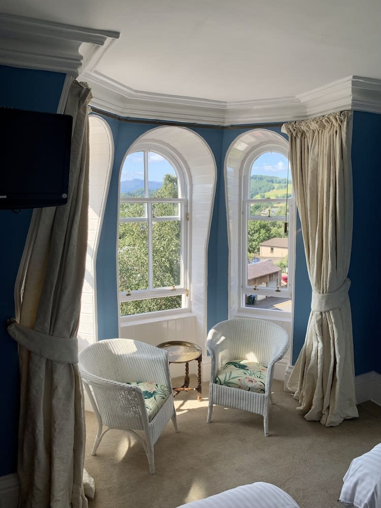 Leven House Bed and Breakfast 5