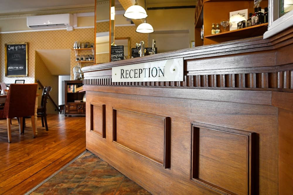 Corner House Hotel 2