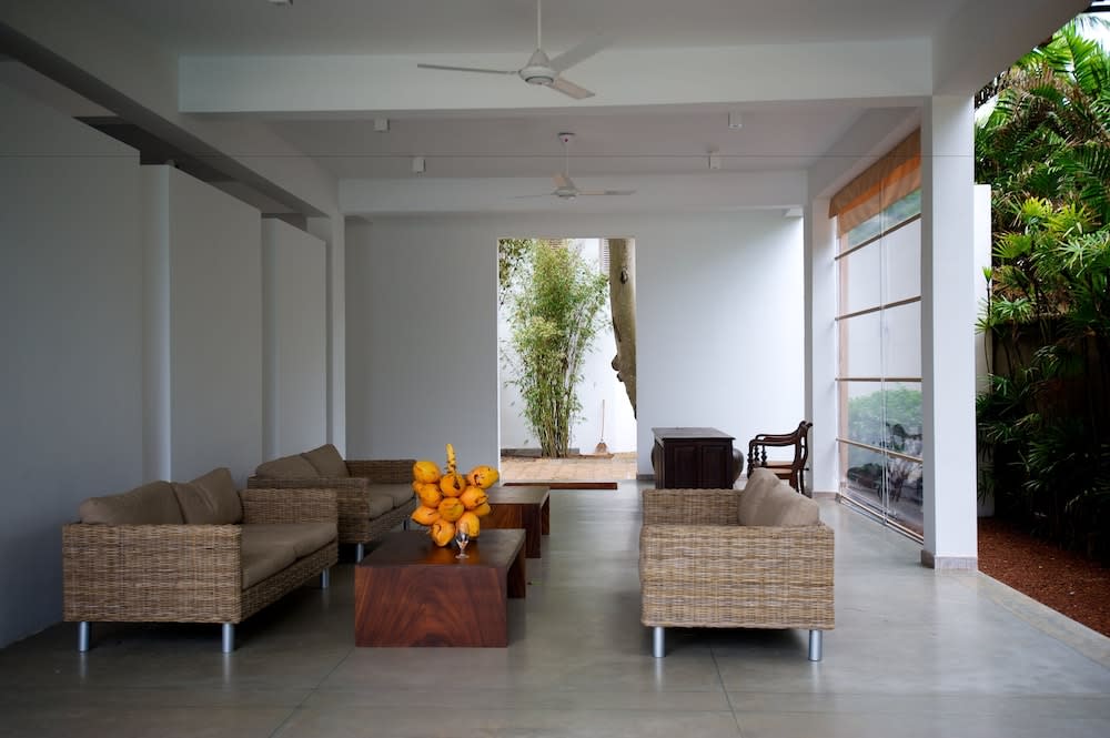 Roman Beach Hotel 2