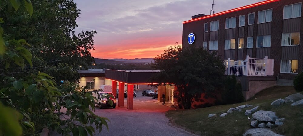 Travelodge by Wyndham Baie Comeau 1