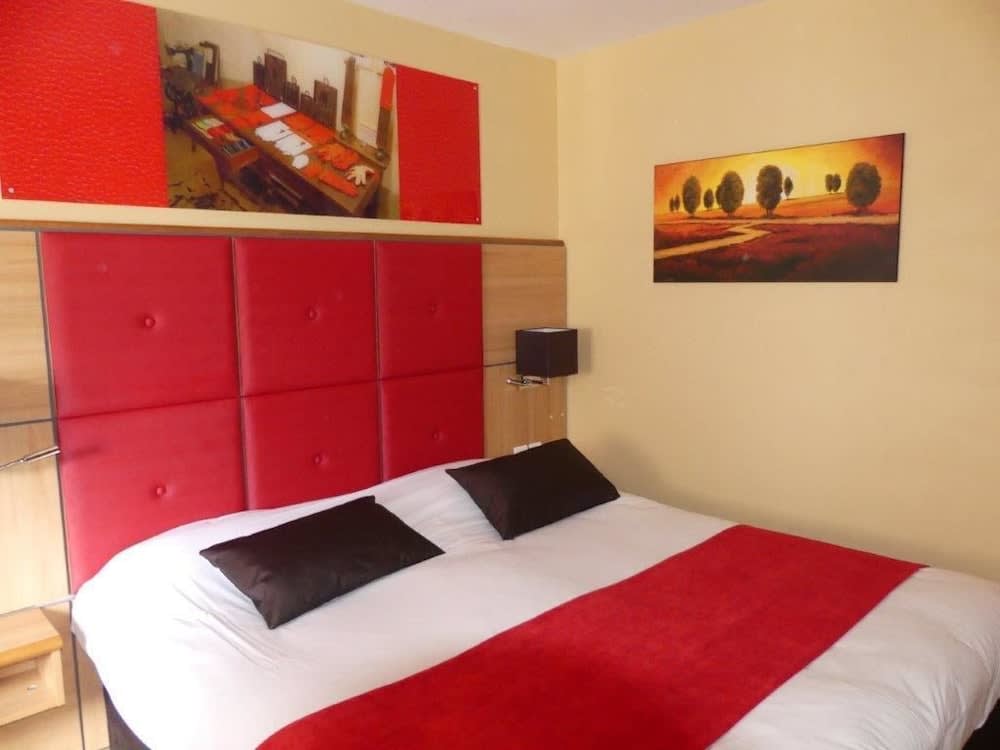 The Originals City, Hôtel Le Boeuf Rouge, Saint-Junien 4