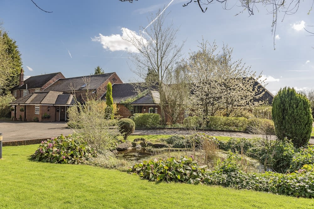 Marston Farm Hotel 1