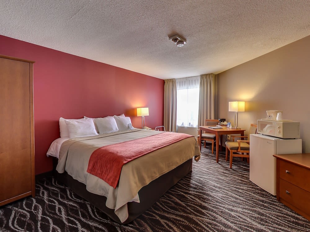 Spark by Hilton Oshawa 4