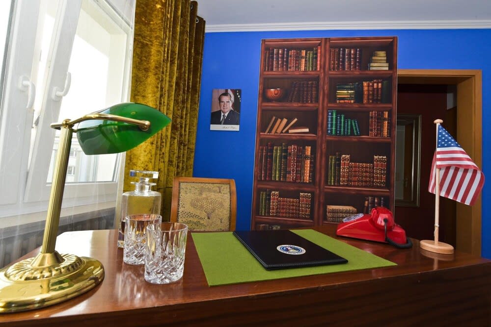 Rheinland Hotel 2