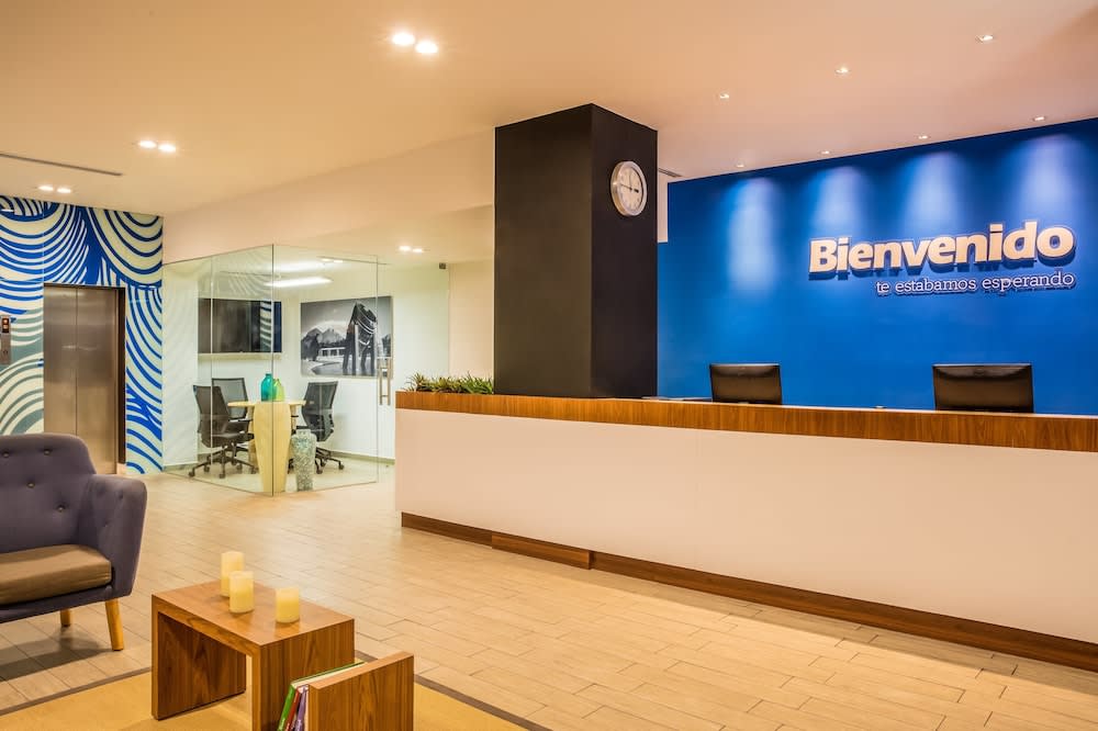 One Monterrey Aeropuerto 3