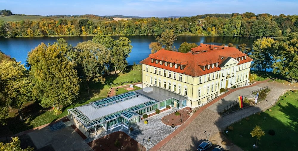 Seeschloss Schorssow 1