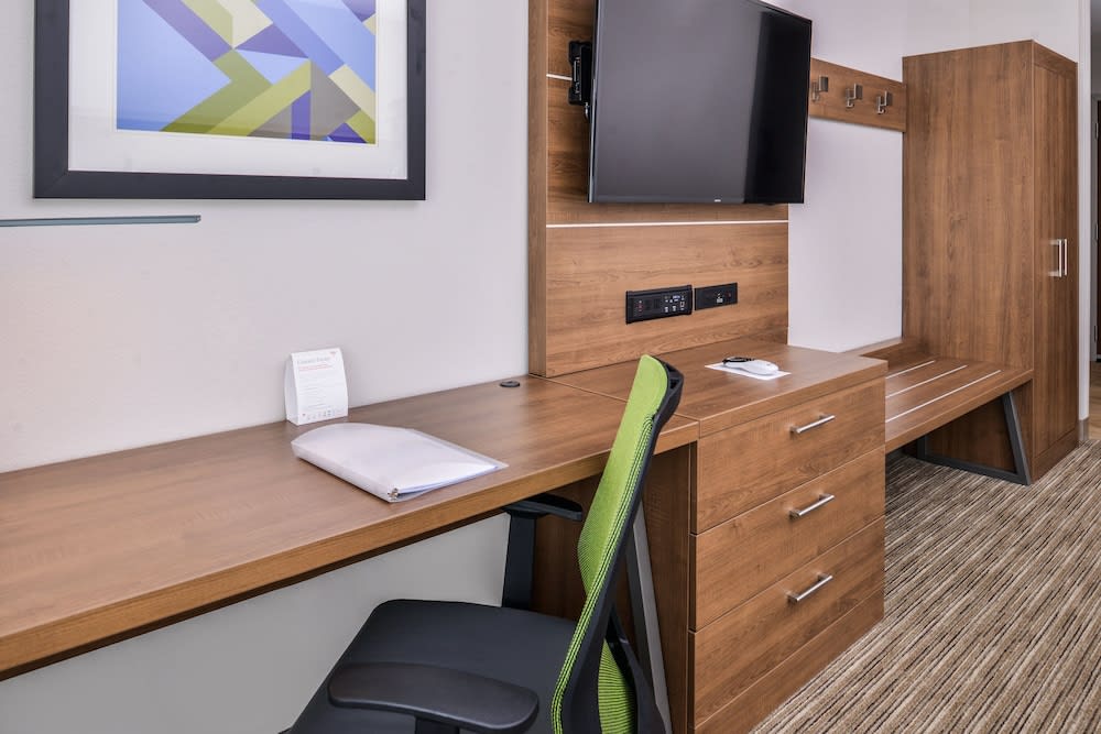 Holiday Inn Express & Suites SILOAM SPRINGS by IHG 2