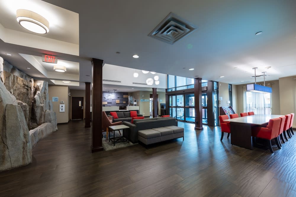 Holiday Inn Express Hotel & Suites Riverport Richmond by IHG 2
