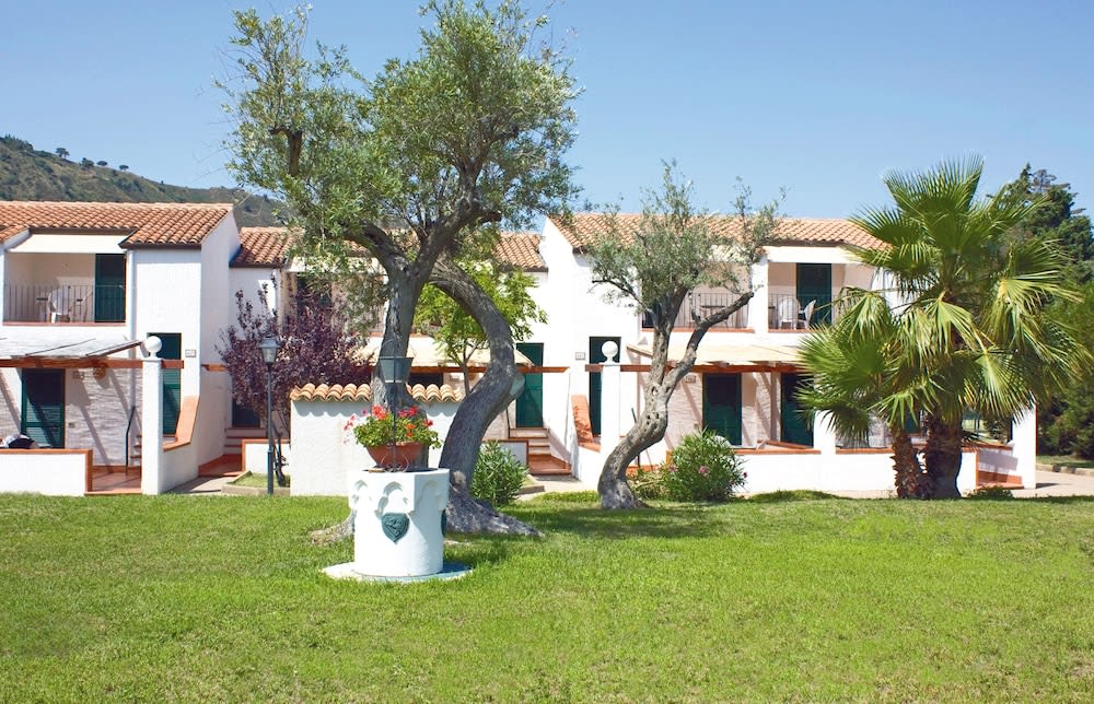 Cefalu Resort - Sporting Club 2