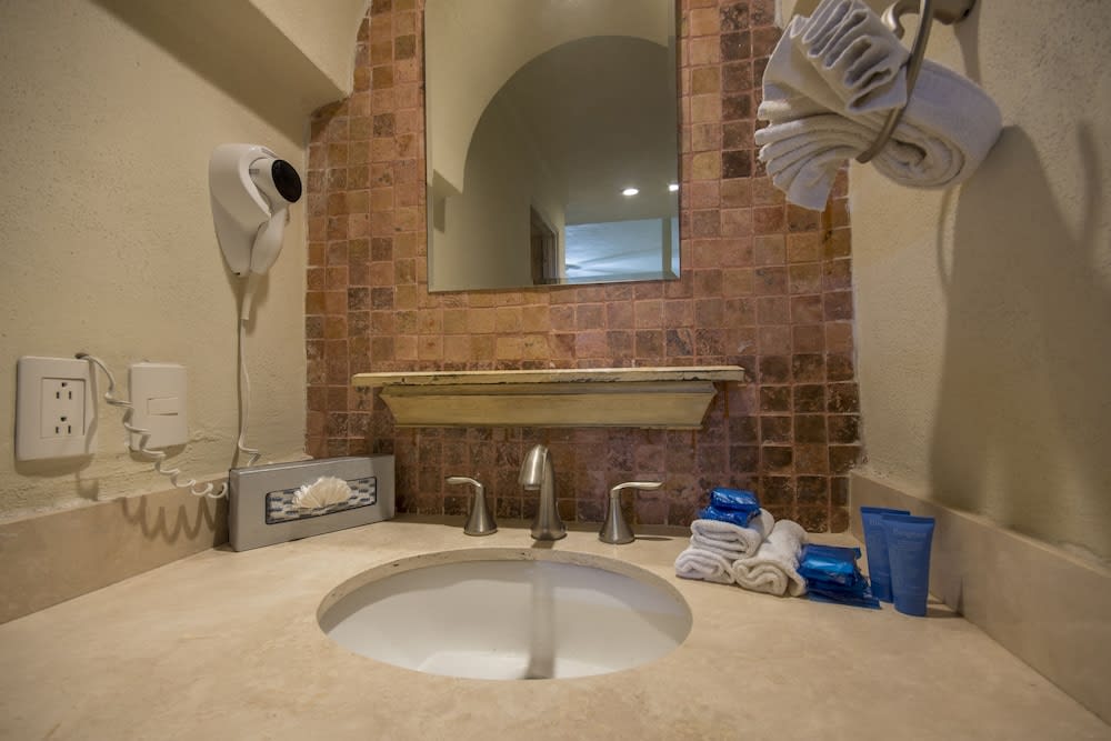 Blue Chairs Beachfront Resort Puerto Vallarta Mexico - Adults Only 5