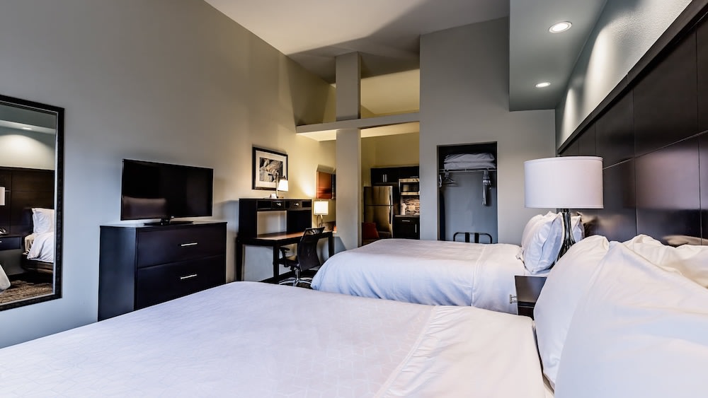 Staybridge Suites Laredo International Airport by IHG 4