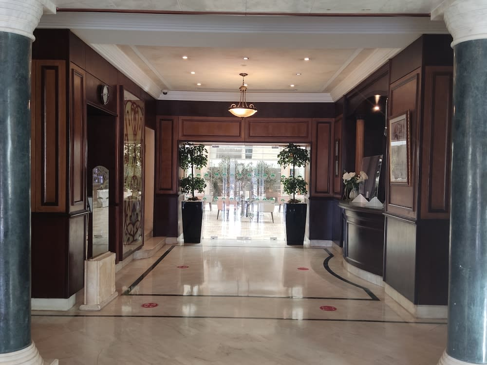 Les Oliviers Palace 2